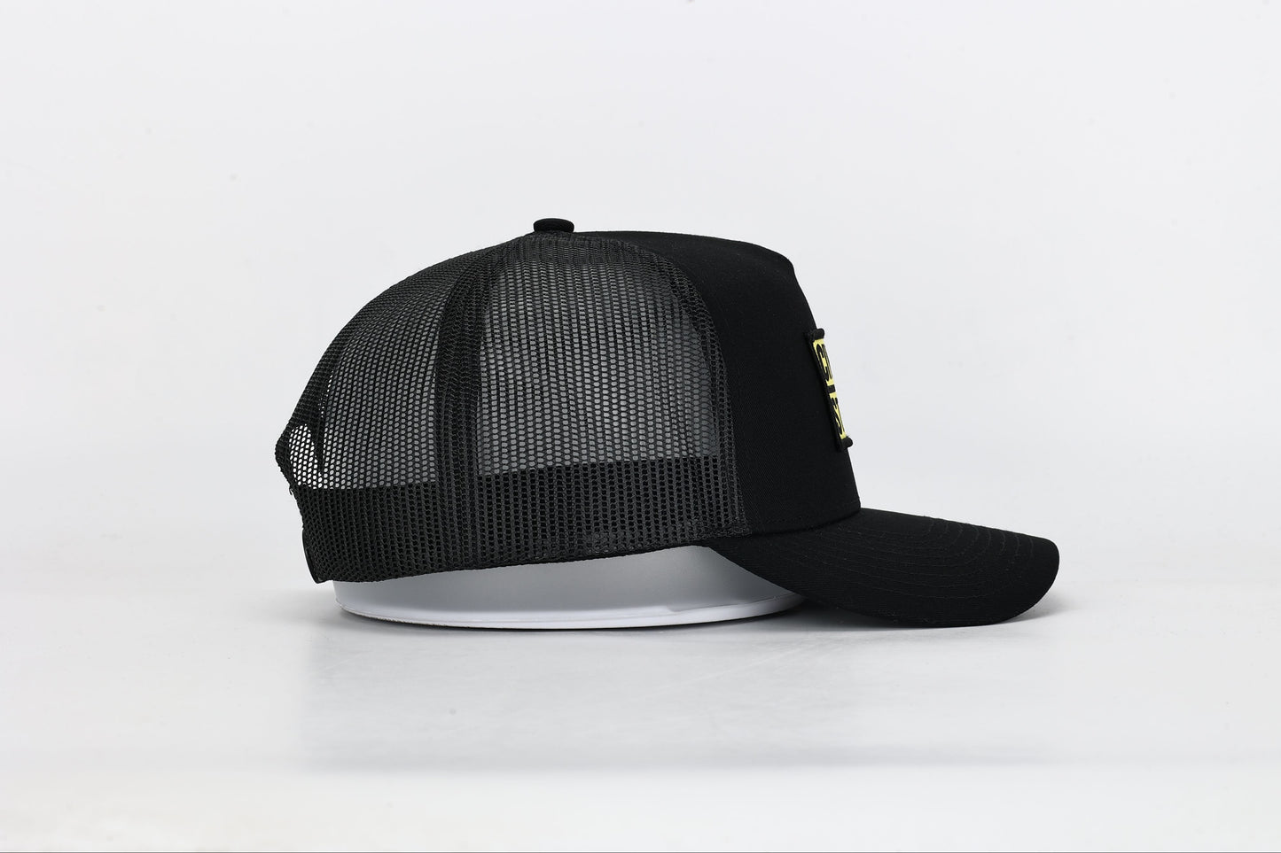 TRUCKER HAT: Adventure Ready